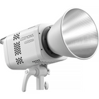 Godox LE200Bi — каталожное фото товара на белом фоне